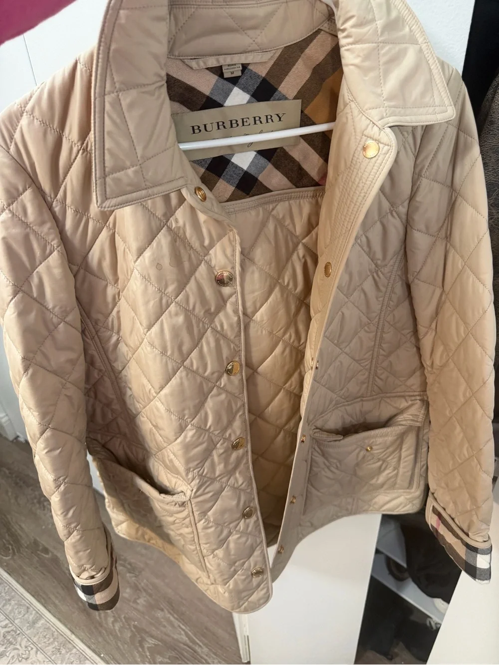 Like New Burberry Beige Quilted Jacket Originally $1097 - Picture 3 of 8